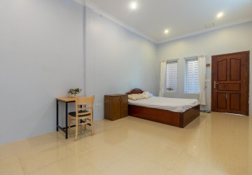 4 Bedroom House For Sale - Svay Dangkum, Siem Reap thumbnail