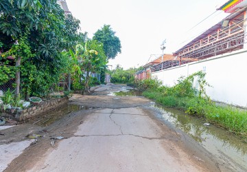 4 Bedroom House For Sale - Svay Dangkum, Siem Reap thumbnail