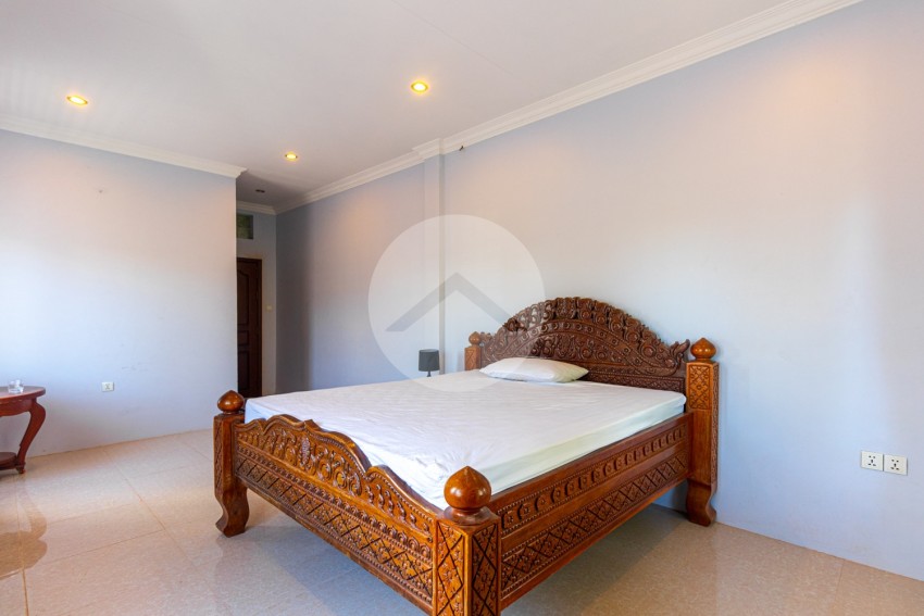 4 Bedroom House For Sale - Svay Dangkum, Siem Reap