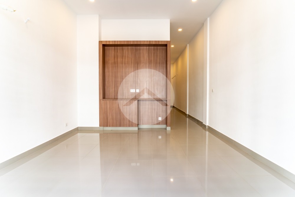 4 Bedroom Shophouse For Rent - Chip Mong 6A, Chroy Changvar, Phnom Penh - Image 3 4 Bedroom Shophouse For Rent - Chip Mong 6A, Chroy Changvar, Phnom Penh - Image 3