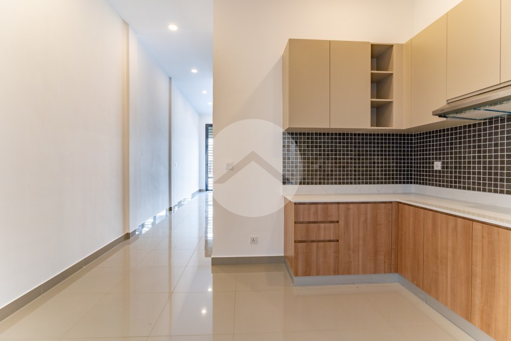 4 Bedroom Shophouse For Rent - Chip Mong 6A, Chroy Changvar, Phnom Penh - Image 6 4 Bedroom Shophouse For Rent - Chip Mong 6A, Chroy Changvar, Phnom Penh - Image 6