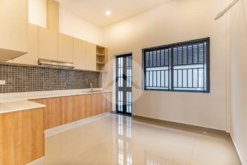 4 Bedroom  Shophouse  For Rent - Chip Mong 6A, Chroy Changvar, Phnom Penh