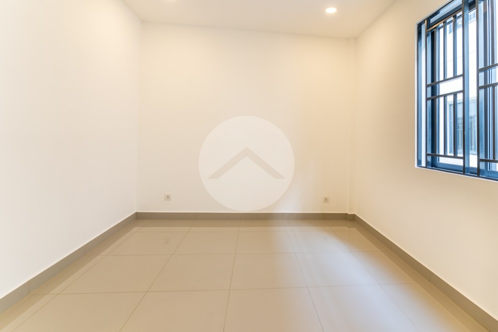 4 Bedroom Shophouse For Rent - Chip Mong 6A, Chroy Changvar, Phnom Penh - Image 13 4 Bedroom Shophouse For Rent - Chip Mong 6A, Chroy Changvar, Phnom Penh - Image 13