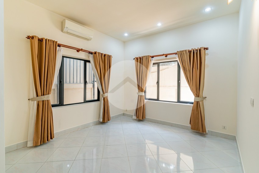 5 Bedroom Villa For Rent - Toul Kork, Phnom Penh