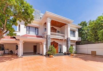 5 Bedroom Villa For Rent - Toul Kork, Phnom Penh thumbnail