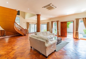 5 Bedroom Villa For Rent - Toul Kork, Phnom Penh thumbnail