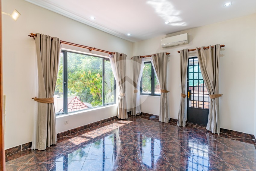 5 Bedroom Villa For Rent - Toul Kork, Phnom Penh