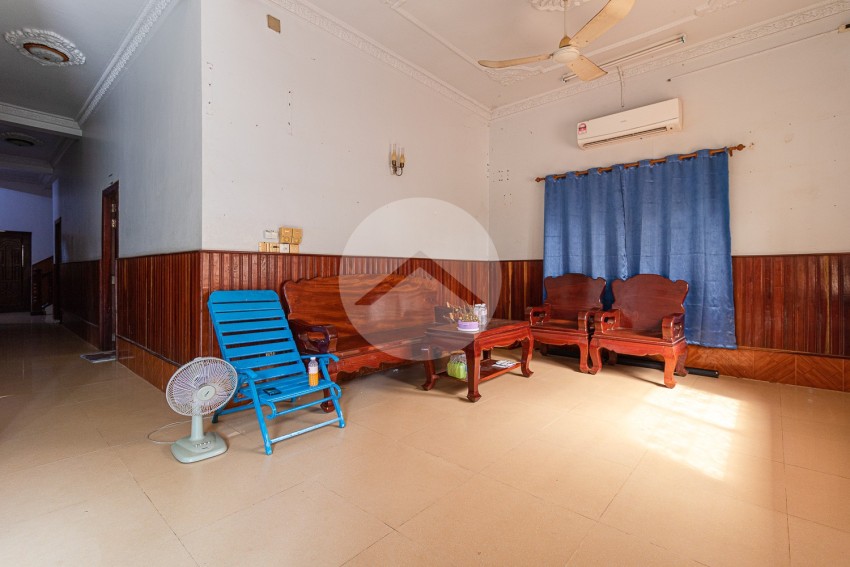 12 Bedroom Guest House For Rent - National Road 6, Svay Dangkum, Siem Reap