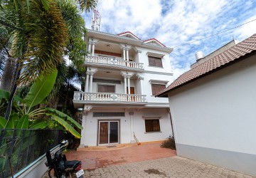 12 Bedroom Guest House For Rent - National Road 6, Svay Dangkum, Siem Reap thumbnail