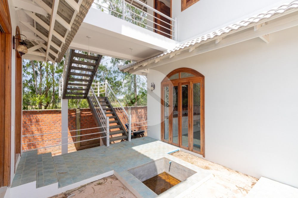 30 Sqm Office Space For Rent - Svay Dangkum, Siem Reap - Image 9