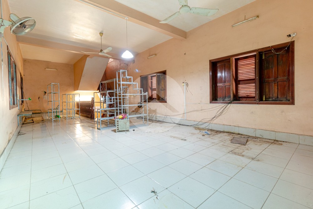 2 Bedroom Shophouse For Rent - Wat Bo, Siem Reap - Image 7