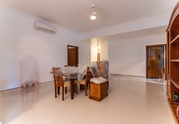 3 Bedroom Apartment For Rent - BKK1, Phnom Penh thumbnail