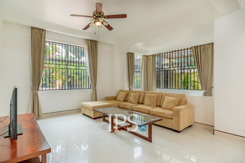 3 Bedroom Serviced Apartment For Rent - BKK1, Phnom Penh
