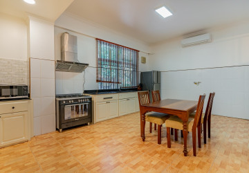 3 Bedroom Serviced Apartment For Rent - BKK1, Phnom Penh thumbnail