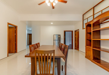 3 Bedroom Serviced Apartment For Rent - BKK1, Phnom Penh thumbnail