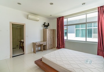 7 Bedroom Villa For Rent - Elite Town, Koh Pich, Phnom Penh thumbnail