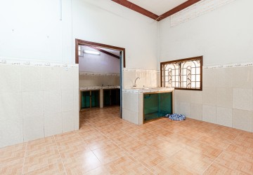 4 Bedroom House For Rent - Sala Kamreuk, Siem Reap thumbnail