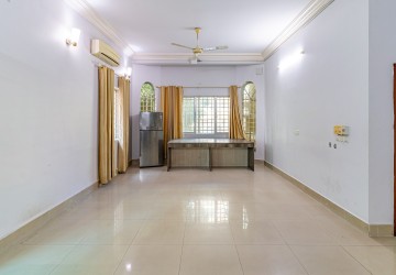 14 Bedroom Commercial Villa For Rent - Boeung Kak 1, Toul Kork, Phnom Penh thumbnail