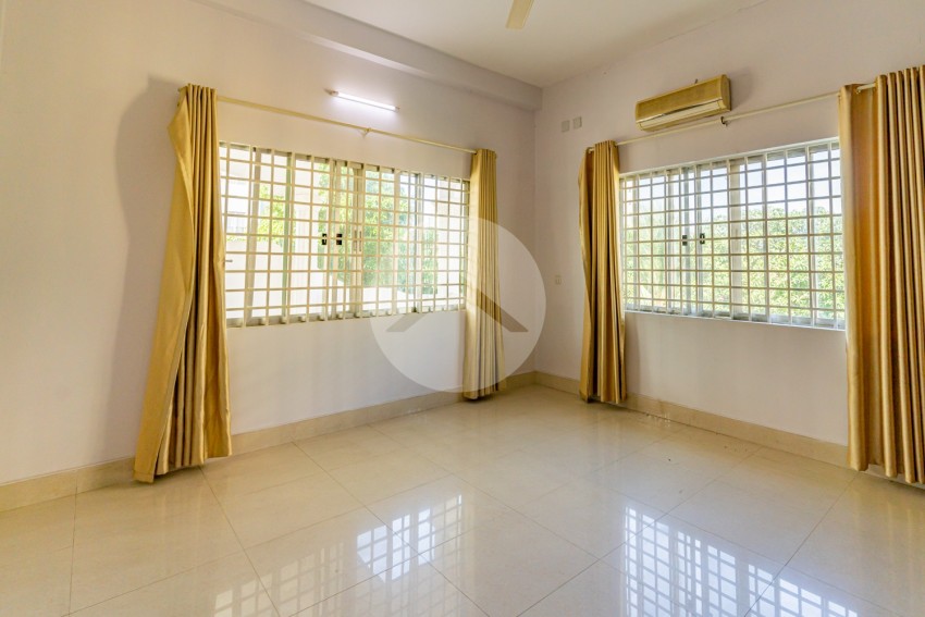 14 Bedroom Commercial Villa For Rent - Boeung Kak 1, Toul Kork, Phnom Penh