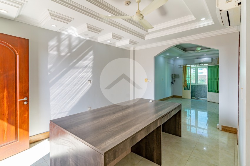 14 Bedroom Commercial Villa For Rent - Boeung Kak 1, Toul Kork, Phnom Penh