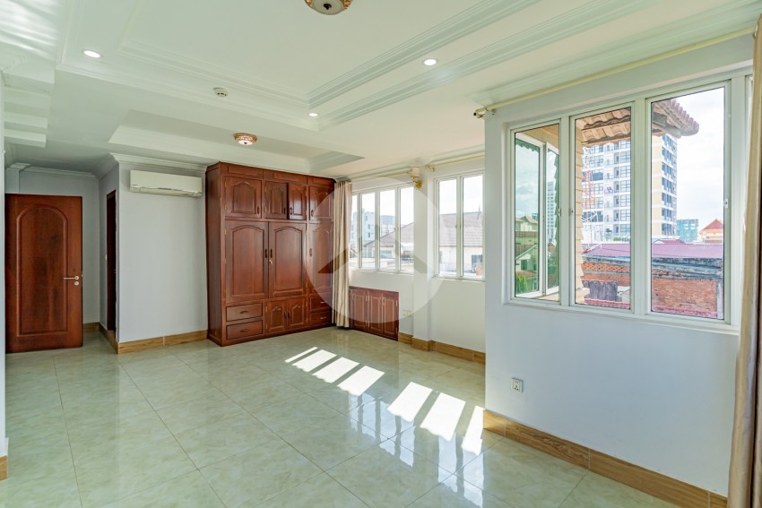 14 Bedroom Commercial Villa For Rent - Boeung Kak 1, Toul Kork, Phnom Penh