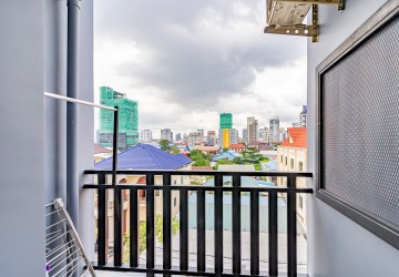 3 Bedroom Condo For Rent - Residence L, Boeung Trabek, Phnom Penh thumbnail