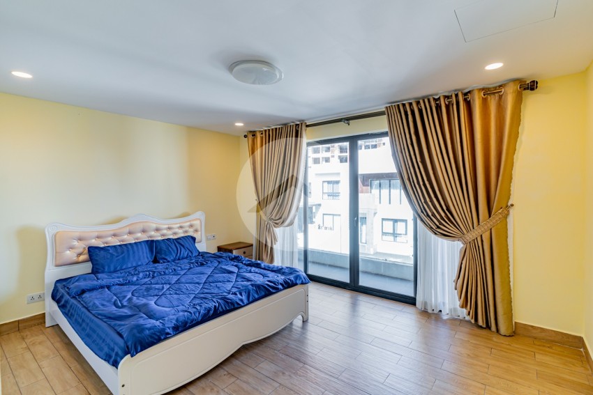 5 Bedroom Villa For Rent - Sras Chork, Phnom Penh