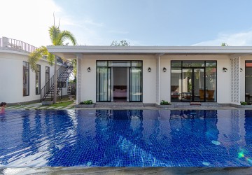 8 Bedroom Villa For Sale - Svay Dangkum, Siem Reap thumbnail