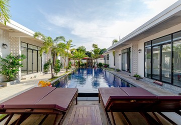 8 Bedroom Villa For Sale - Svay Dangkum, Siem Reap thumbnail