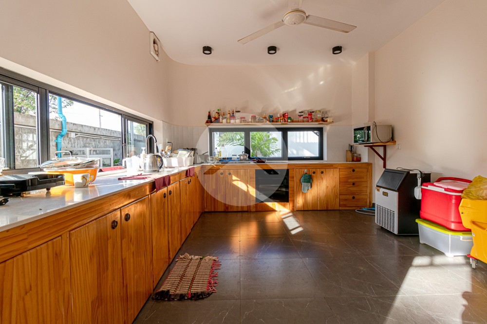 8 Bedroom  Compound Villa For Rent - Svay Dangkum, Siem Reap - Image 14