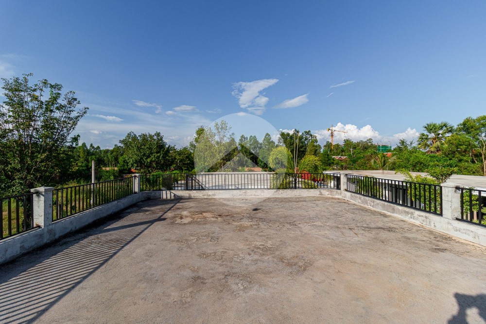 8 Bedroom  Compound Villa For Rent - Svay Dangkum, Siem Reap - Image 27