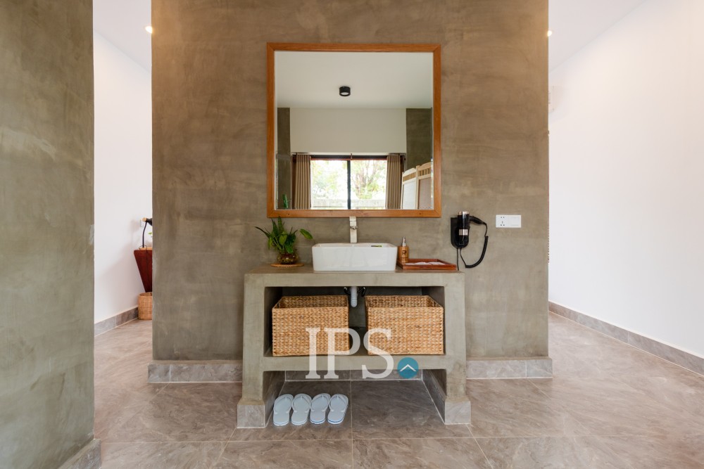 8 Bedroom  Compound Villa For Rent - Svay Dangkum, Siem Reap - Image 7