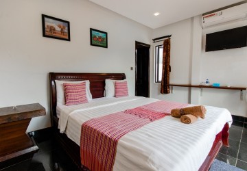 8 Bedroom Boutique For Rent - Sala Kamreuk, Siem Reap thumbnail