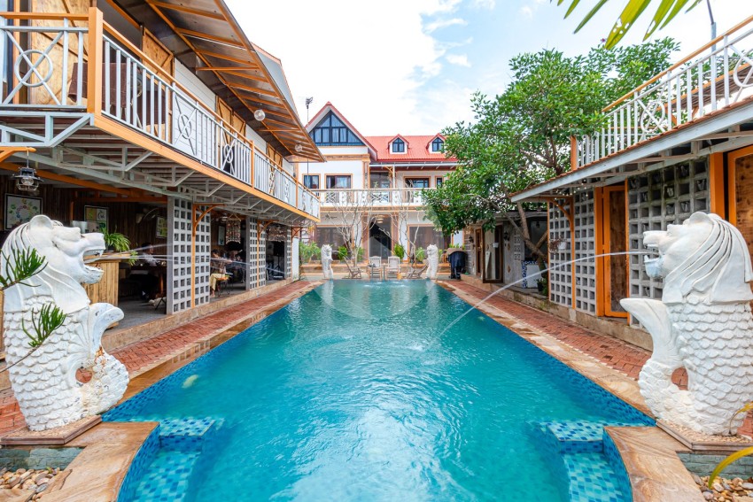 8 Bedroom Boutique For Rent - Sala Kamreuk, Siem Reap