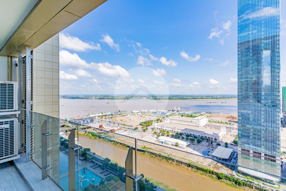 3 Bedroom Condo For Rent - The Peak, Tonle Bassac, Phnom Penh - Image 18
