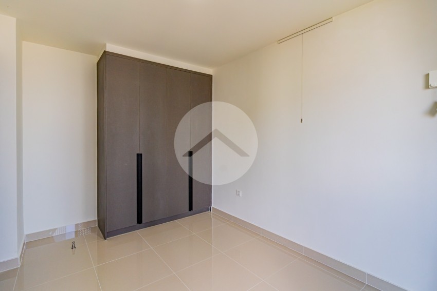 3 Bedroom Condo For Rent - The Peak, Tonle Bassac, Phnom Penh