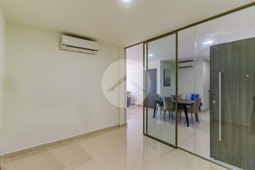 2 Bedroom Condo For Rent - The Peak, Tonle Bassac, Phnom Penh