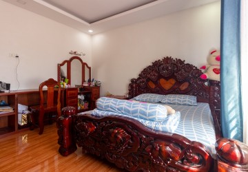 10 Bedroom Commercial Villa For Rent - Svay Dangkum, Siem Reap thumbnail