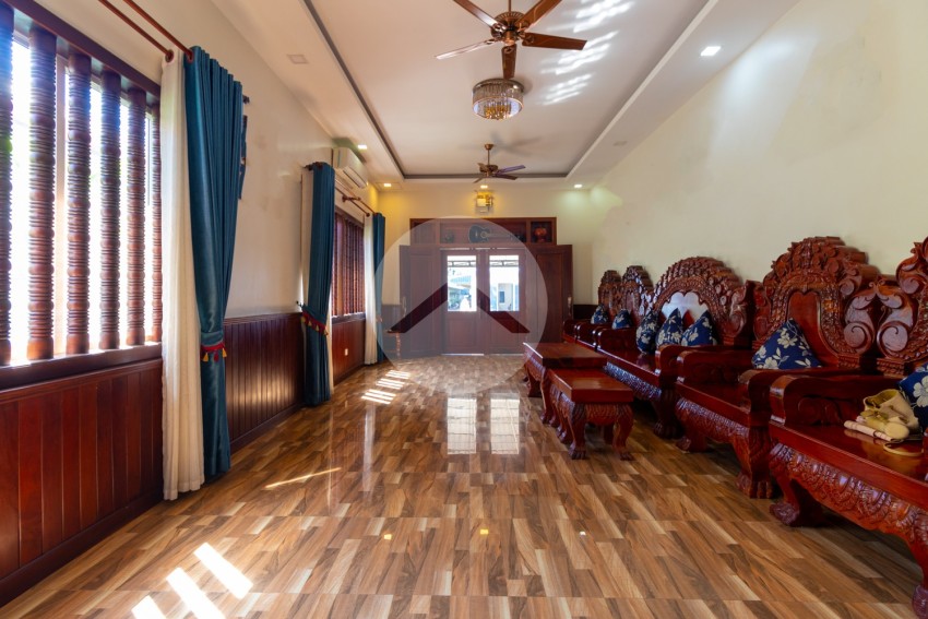 10 Bedroom Commercial Villa For Rent - Svay Dangkum, Siem Reap