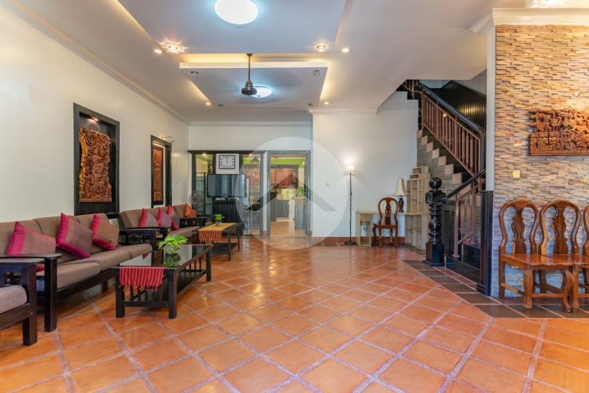 4 Bedroom Twin Villa For Rent - Bassac Garden, Tonle Bassac, Phnom Penh