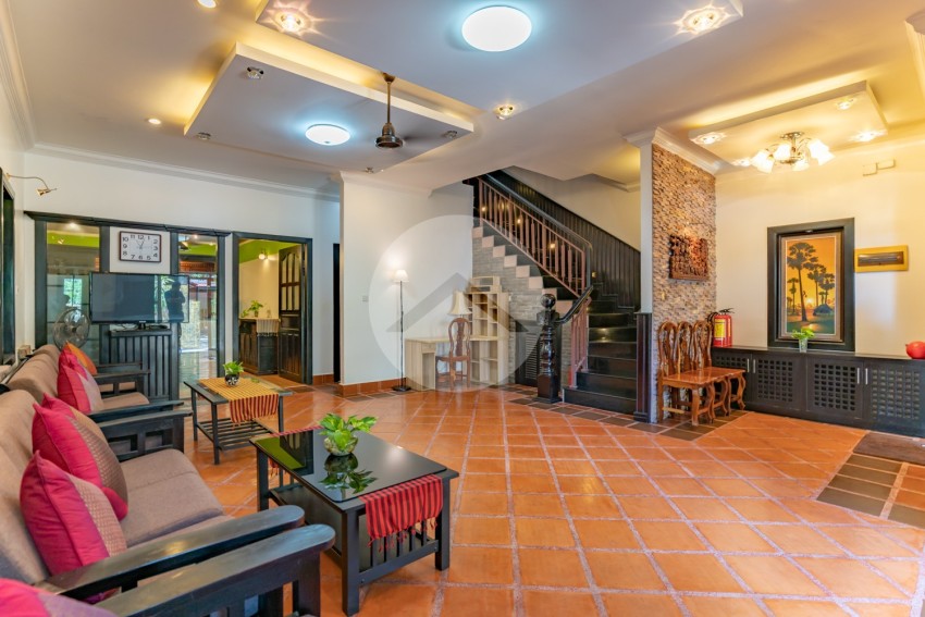 4 Bedroom Twin Villa For Rent - Bassac Garden, Tonle Bassac, Phnom Penh