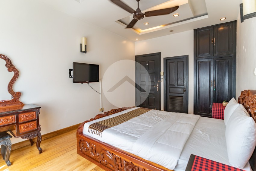 4 Bedroom Twin Villa For Rent - Bassac Garden, Tonle Bassac, Phnom Penh