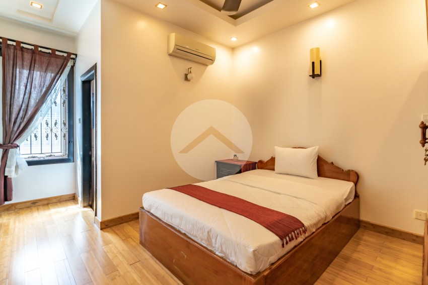 4 Bedroom Twin Villa For Rent - Bassac Garden, Tonle Bassac, Phnom Penh