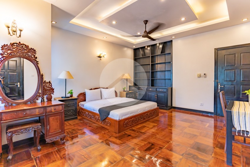 4 Bedroom Twin Villa For Rent - Bassac Garden, Tonle Bassac, Phnom Penh