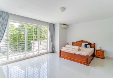 4 Bedroom Twin Villa For Rent-Borey Penghouth Boeng Snor, Nirot, Phnom Penh thumbnail