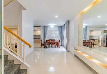 4 Bedroom Twin Villa For Rent-Borey Penghouth Boeng Snor, Nirot, Phnom Penh thumbnail