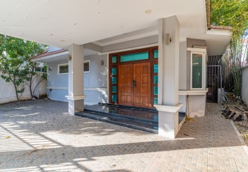 4 Bedroom Villa For Sale - Bassac Garden City, Tonle Bassac, Phnom Penh thumbnail