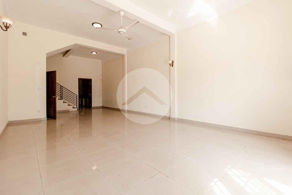 2 Bedroom House For Rent - Kandaek, Siem Reap - Image 4