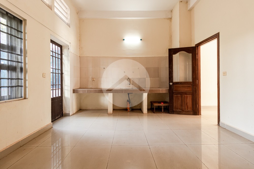 2 Bedroom House For Rent - Kandaek, Siem Reap - Image 8