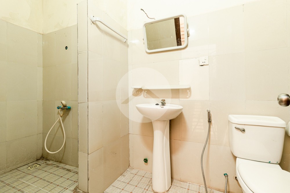 2 Bedroom House For Rent - Kandaek, Siem Reap - Image 21